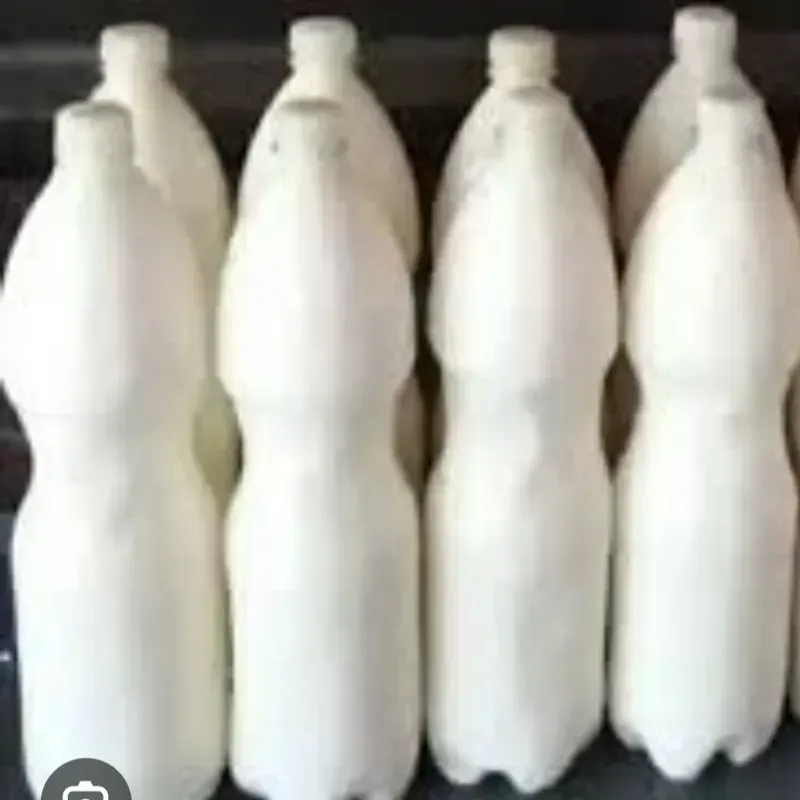 Pomo de yogur natural y  de fresa ( ver descripción)