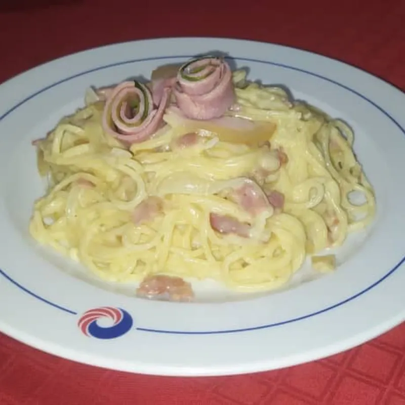 Espaguetis a la carbonara con Guanciale y Queso Pecorino