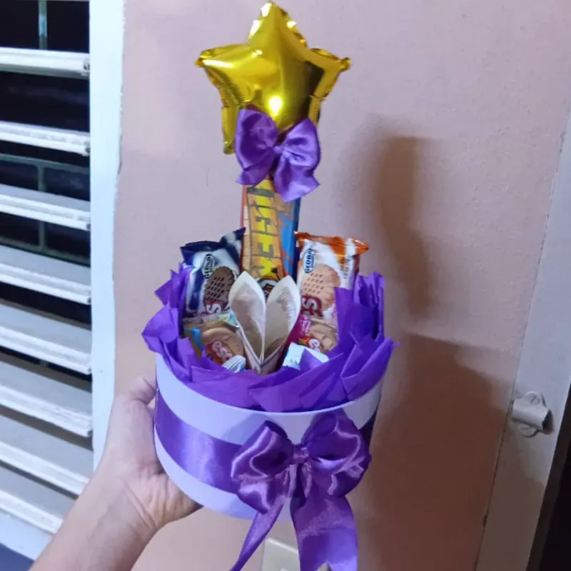 Caja regalo con confituras