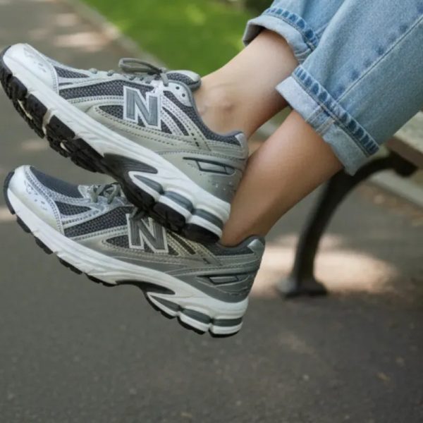 New Balance 1906R