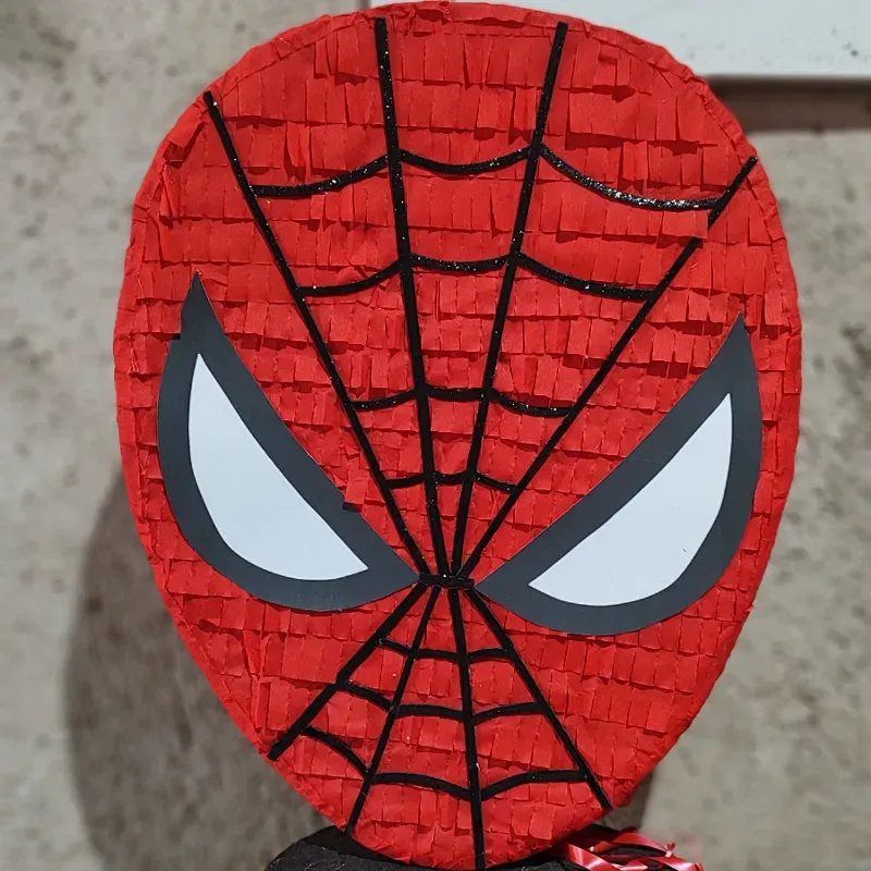 Piñata spiderman
