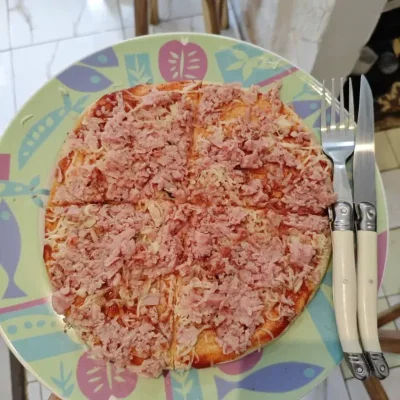 Pizza de Jamón