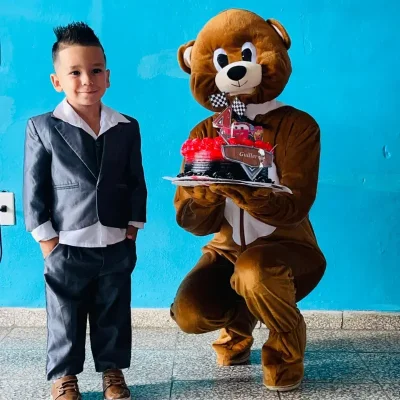 Clientes felices con sus entregas 