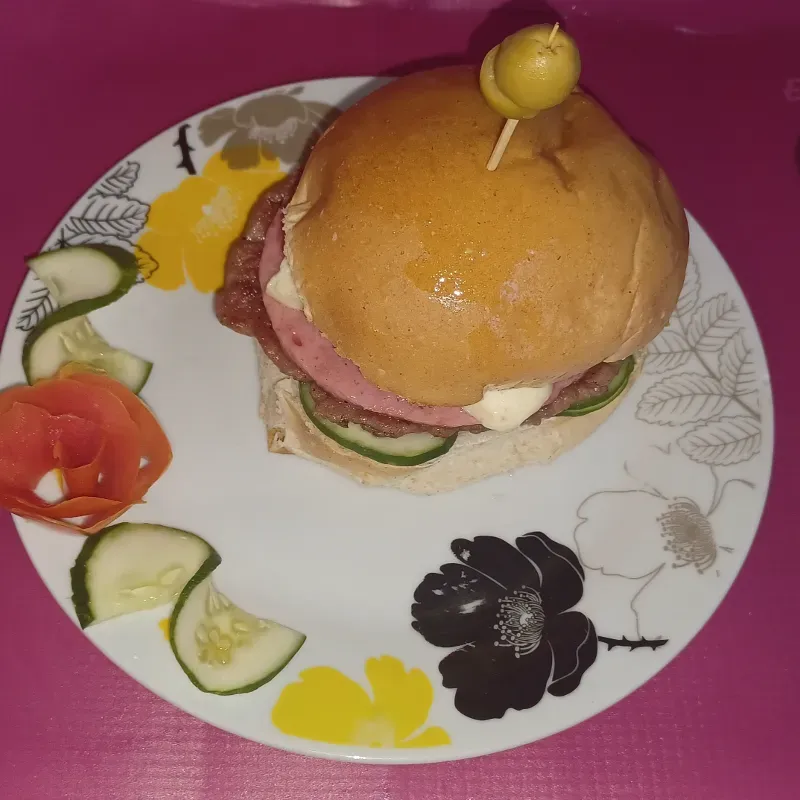 Hamburguesa Especial