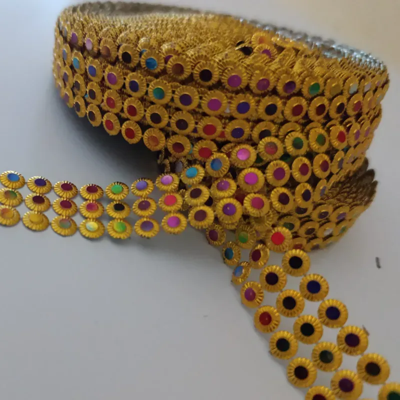 Cinta dorada con diferentes  colores con 2 cm de ancho