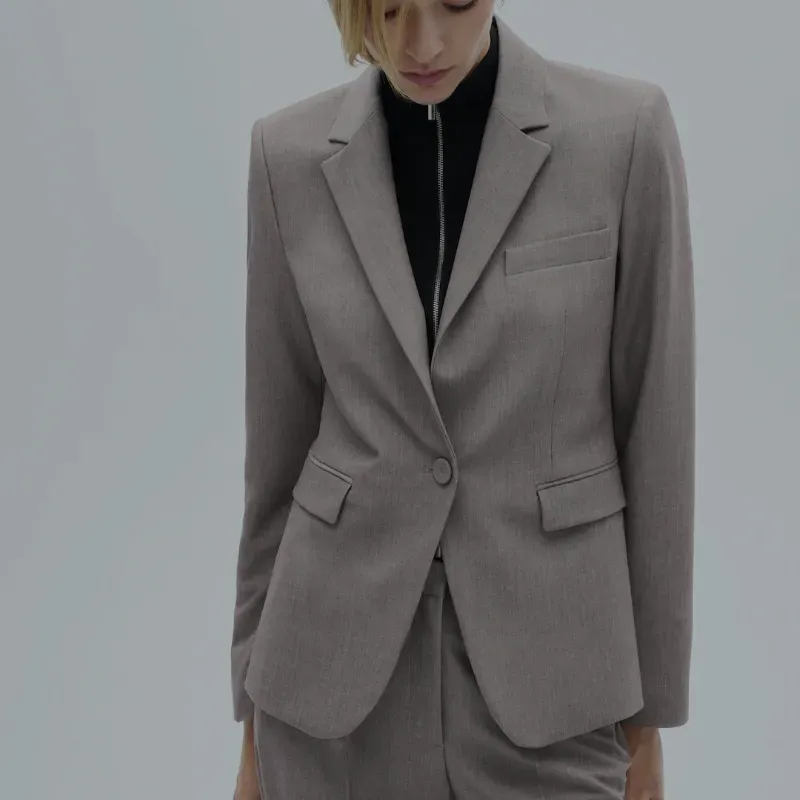 Blazer gris Mango