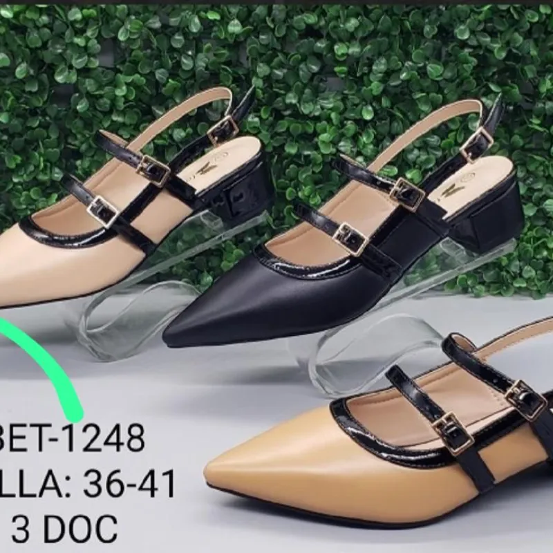 Zapatos puntera fina