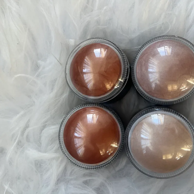 Iluminador/ Broncer en pozuelito