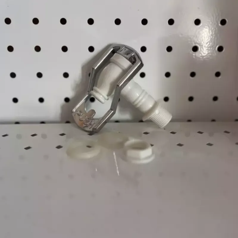 Llave para filtros de agua