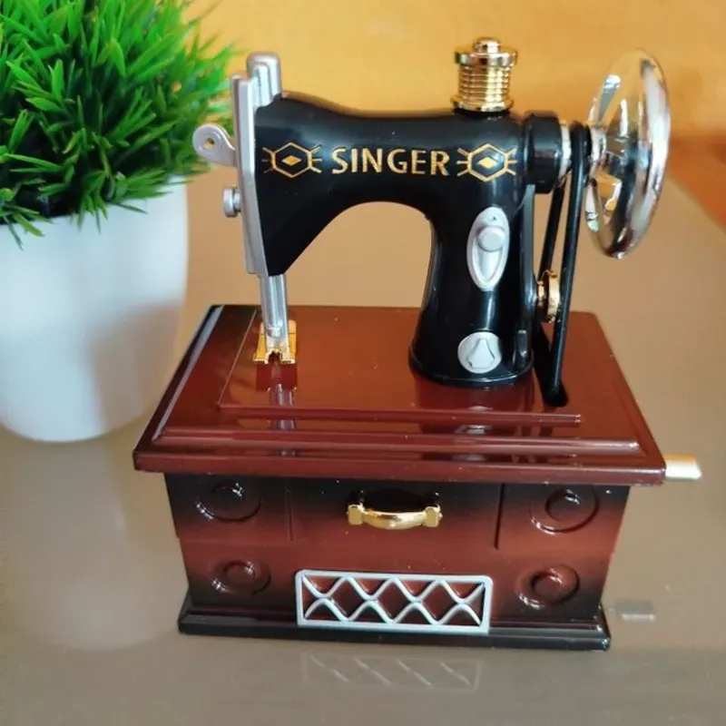 Caja de música: Máquina de coser