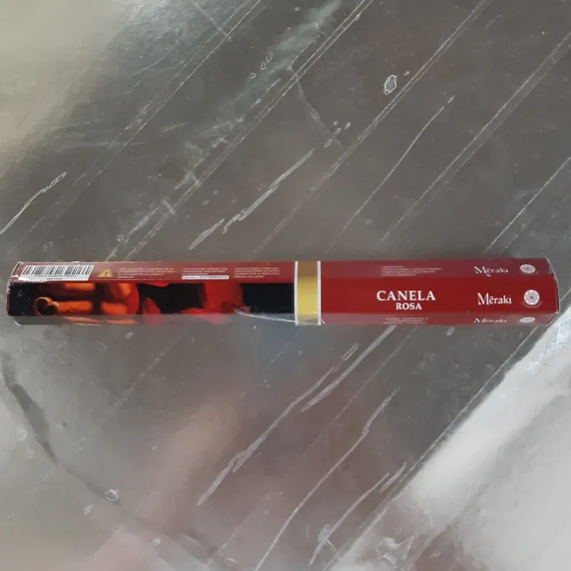 INCIENSO CANELA CON ROSA 20 UNIDADES