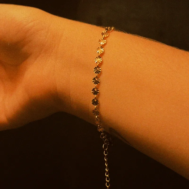 Pulsera dorada simple