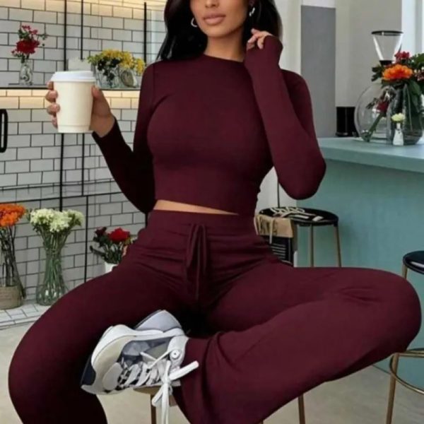 Conjunto rojo vino