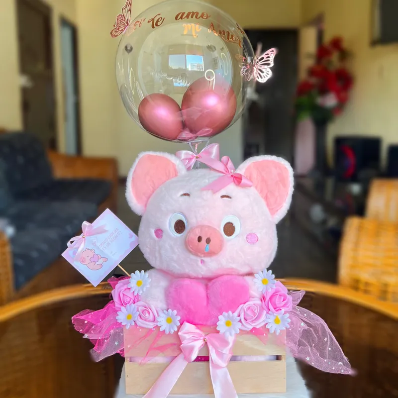 Caja con peluche grande