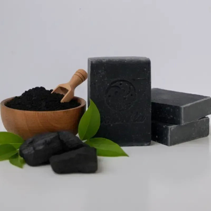 Jabón de carbón activado