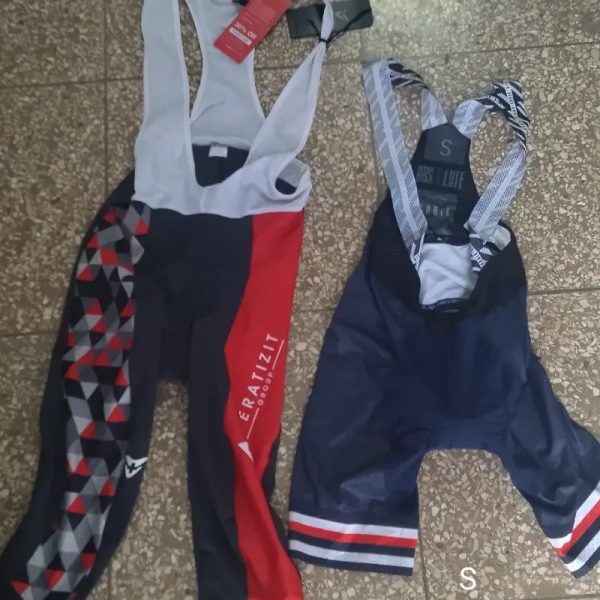 Mono de ciclismo