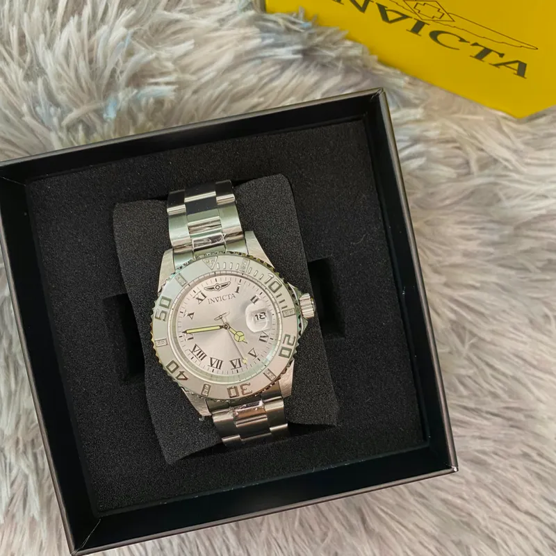 Invicta Pro Diver Diamond 40 mm.