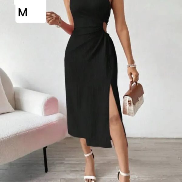 Vestido negro de un hombro