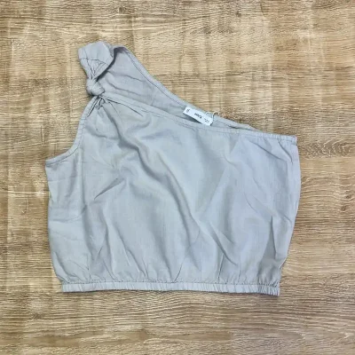 Blusa Mango de un hombro color beige