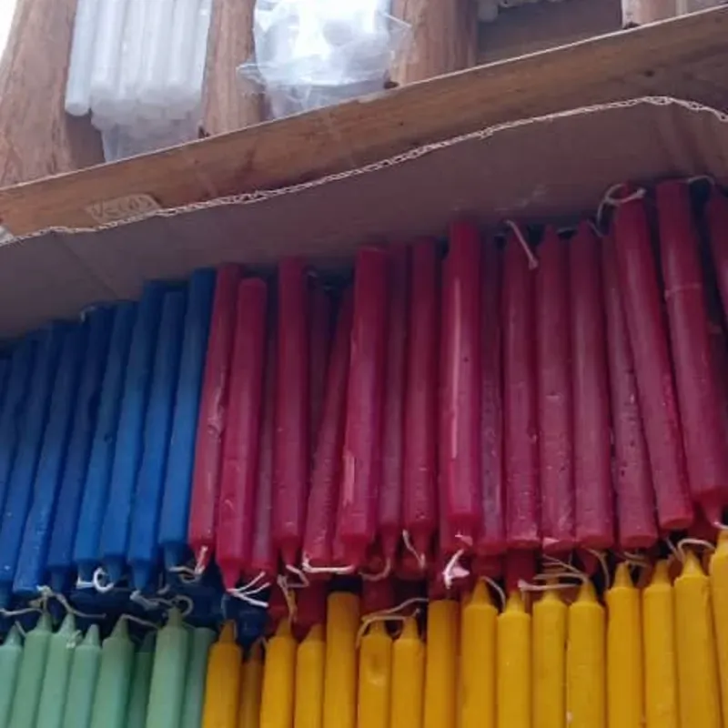 Velas aromáticas y artesanales