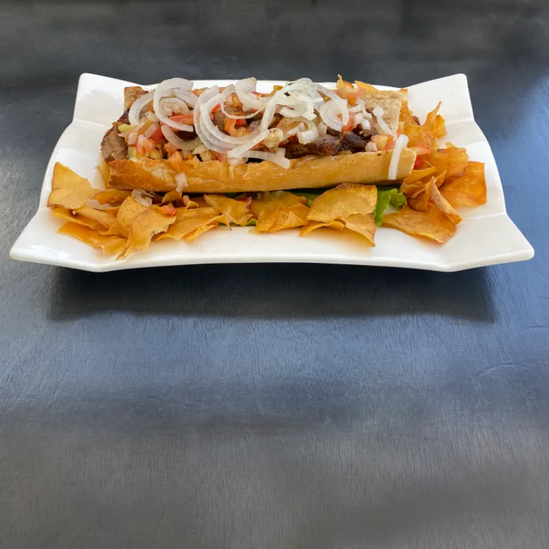 Baguette con lechón