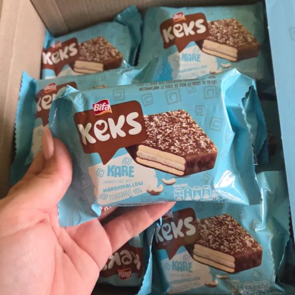 Keks de  Malvaviscos cubierto de cacao y coco:
