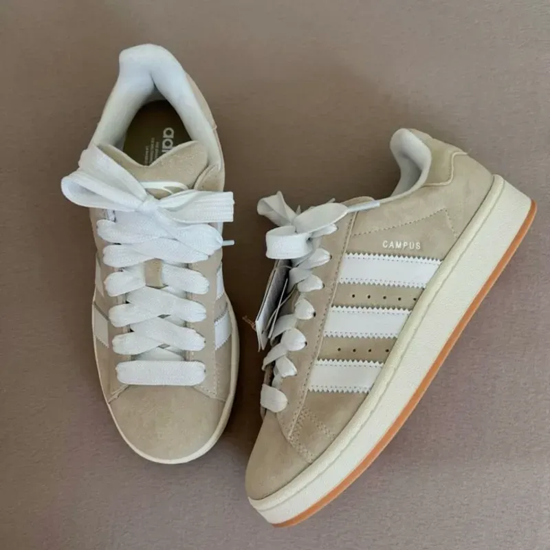 Adidas Campus Beige y Blancas