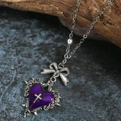 "Corazón de la Serpiente Escarlata"