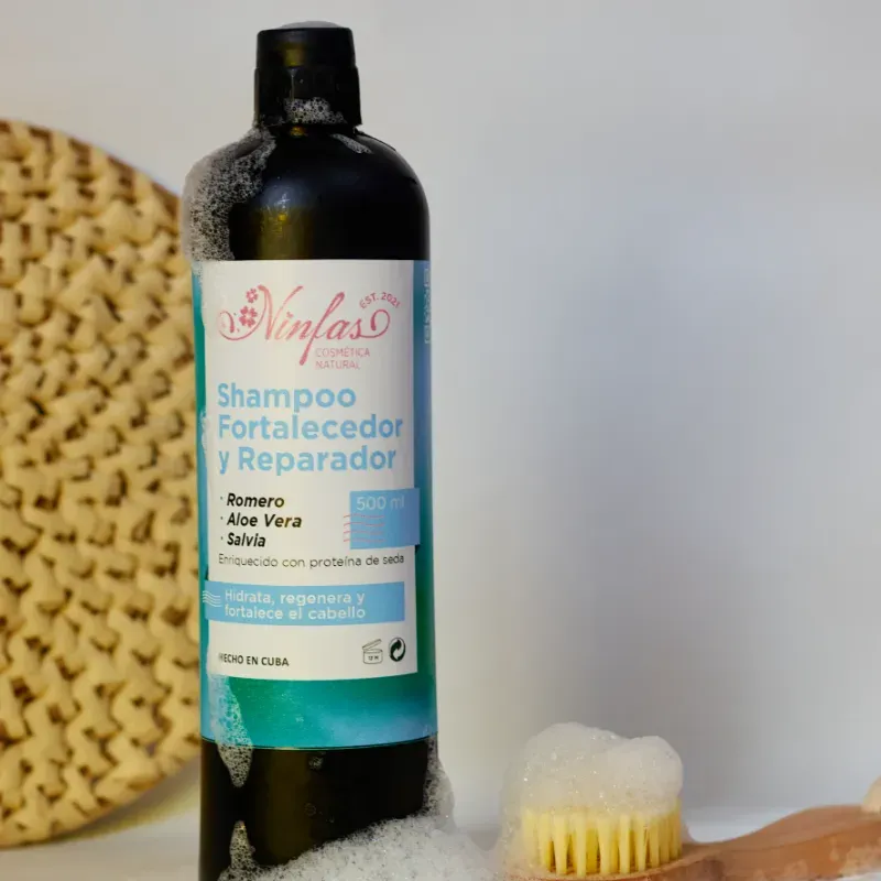 Shampoo Fortalecedor y Reparador