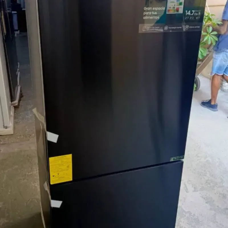 Refrigerador de 14.7 pies