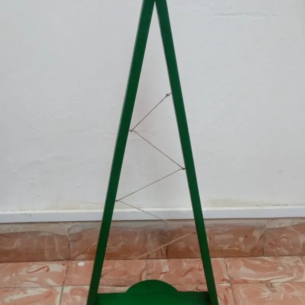 Arbol de navidad triangular
