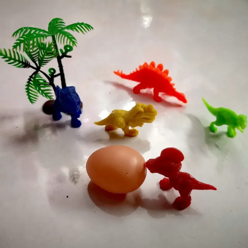 Mini set de dinosaurios