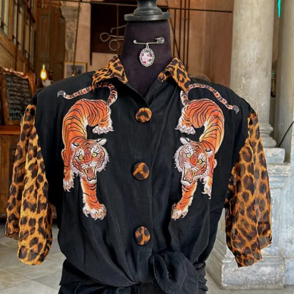 Blusa ochentera con tigres