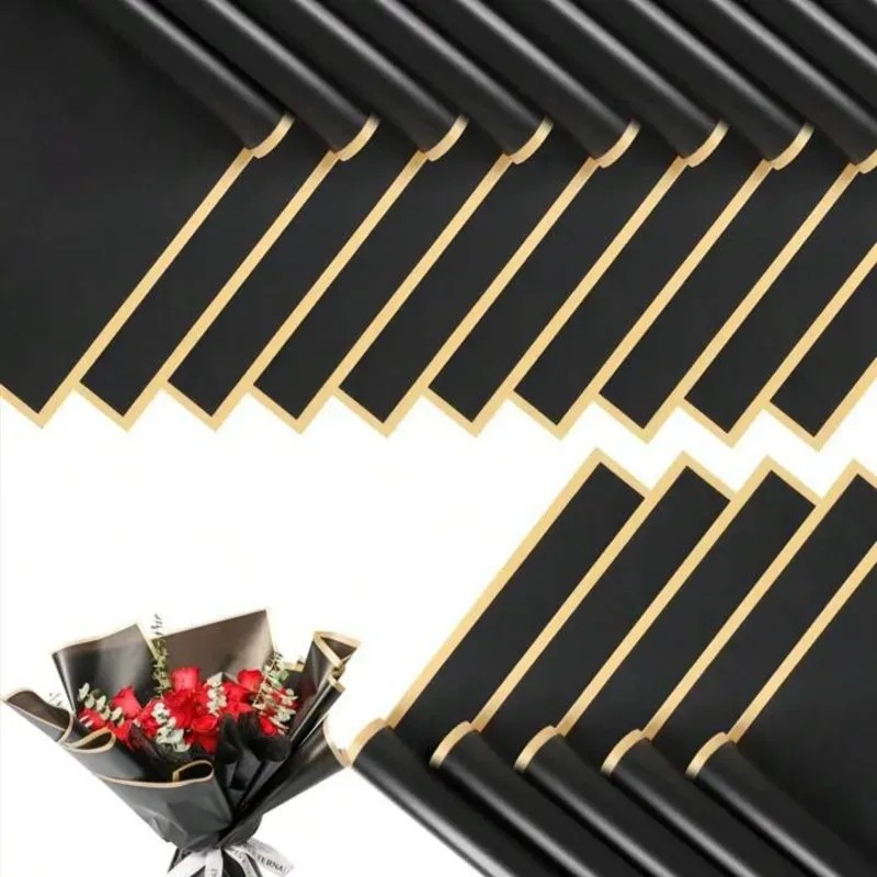 Papel negro y dorado