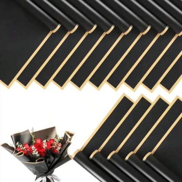 Papel negro y dorado