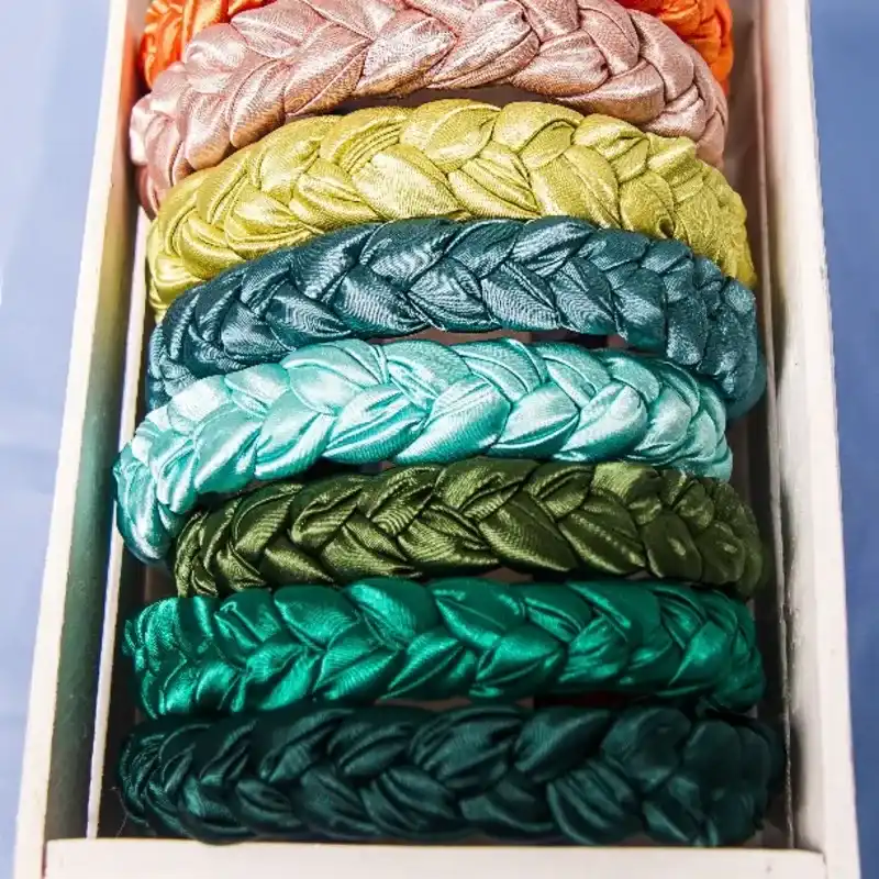 Diadema mini trenzada