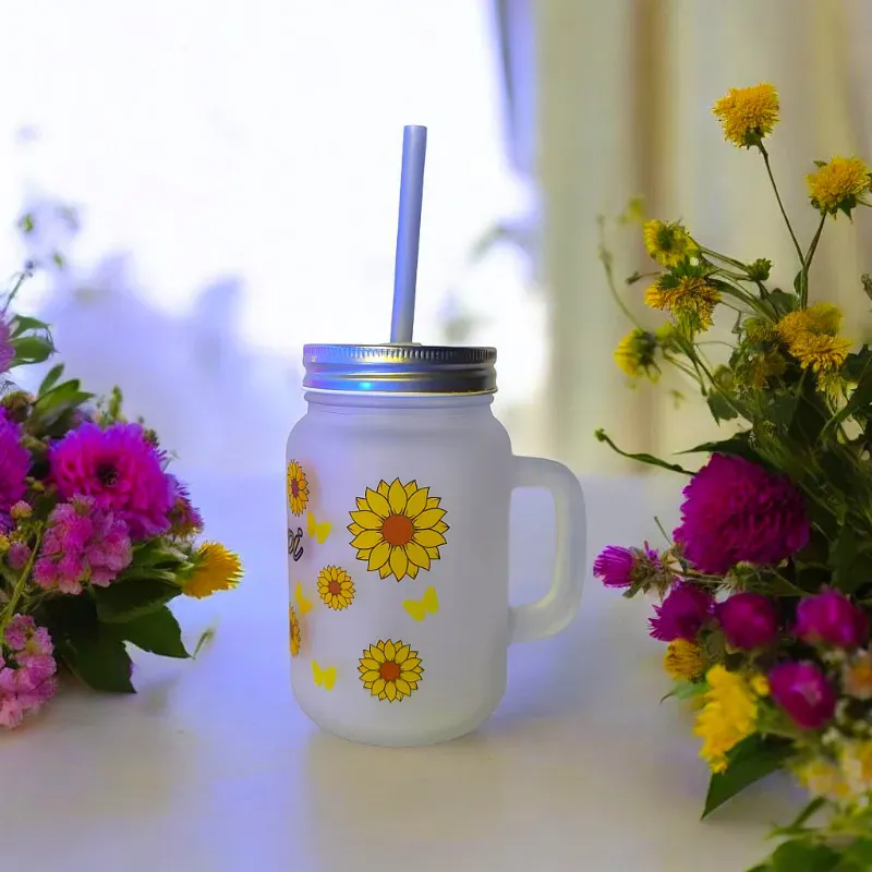 Jarra nevada de tapa y pitillo