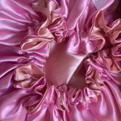 Gorro de satín doble