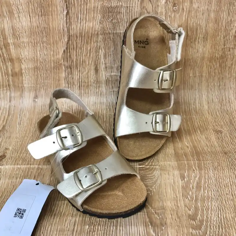 Prácticas Mango doradas