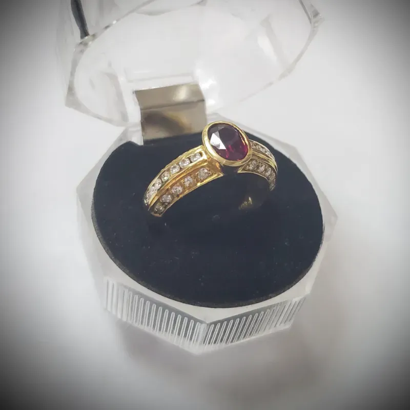 18K & granate $460