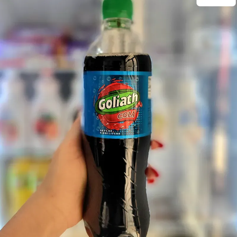 Refresco de cola. GOLIATH