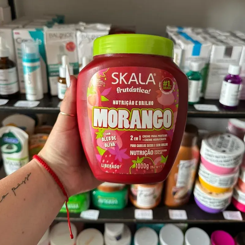 Crema skala de Morango