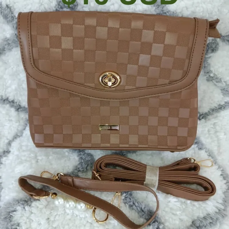 Carteras doble asas $16 USD