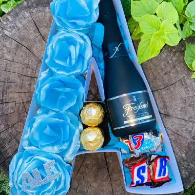 Caja de letras personalizadas