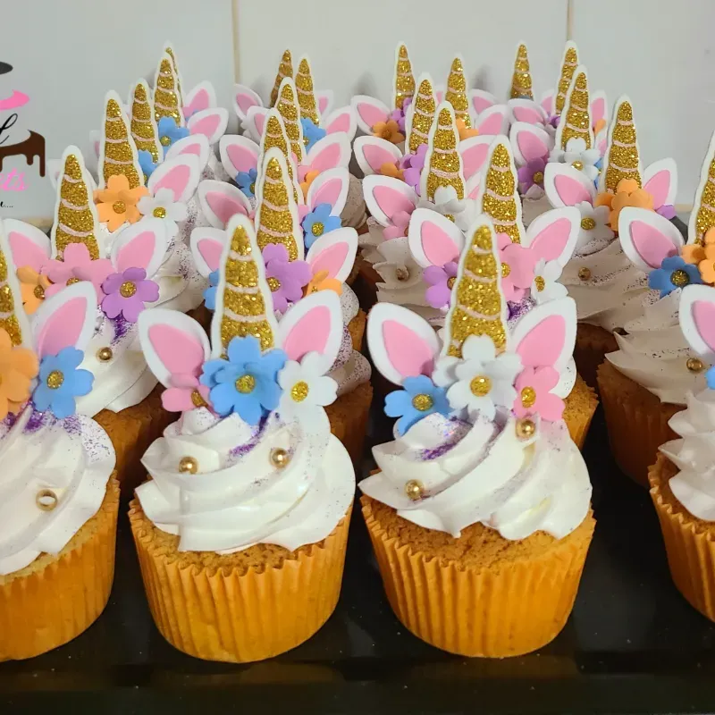 60 copcakes temáticos (Supernortemul)