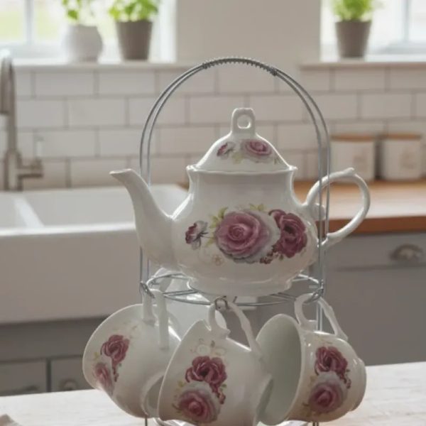 Tetera con tazas