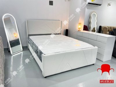 BarnFurin Marco de Cama Tamaño Queen, Cama Plataforma Tapizada en Terciopelo con Cabecero y Pie de Cama con Capitoné Geométrico, Diseño Wingback, Base para Colchón con Listones de Madera, Blanco Crema