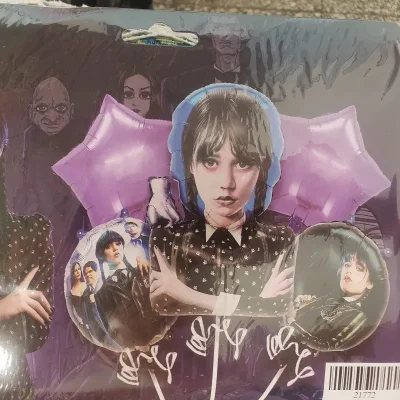 Set de globos Merlina