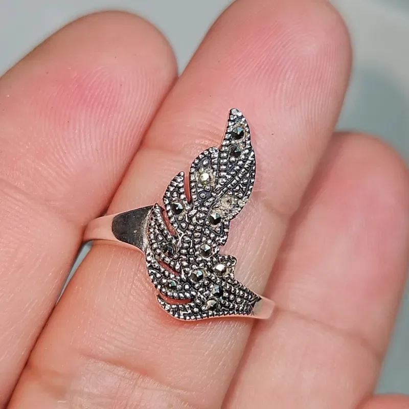 Anillo de plata 925 y Marquesitas