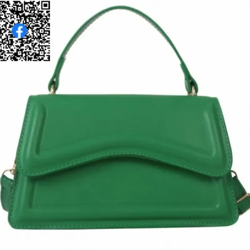 CARTERA VERDE CON DOBLE AGARRE